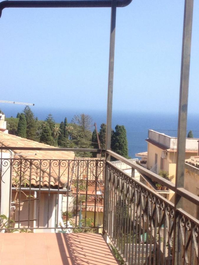 Casa Naumachie Relax In A Safe And Wonderful Place ตาออร์มินา ภายนอก รูปภาพ